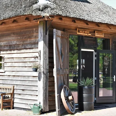 Vakantiehuis Wildwestruurlo *