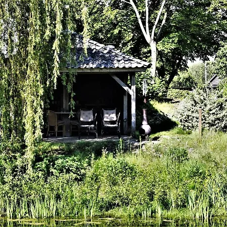 Wildwestruurlo Vakantiehuis *